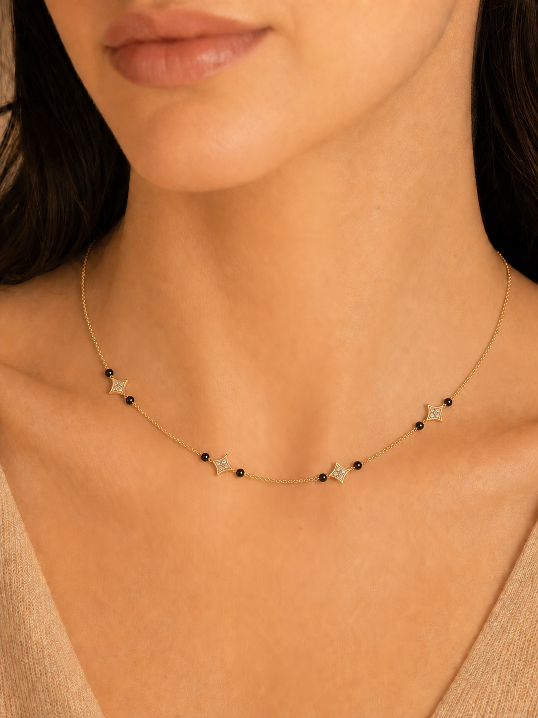 Rhombus Station Necklace Flanked
